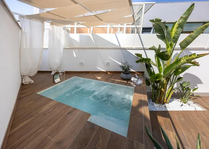 Miro Luxury Holiday home *