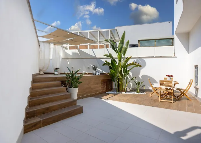 Miro Luxury