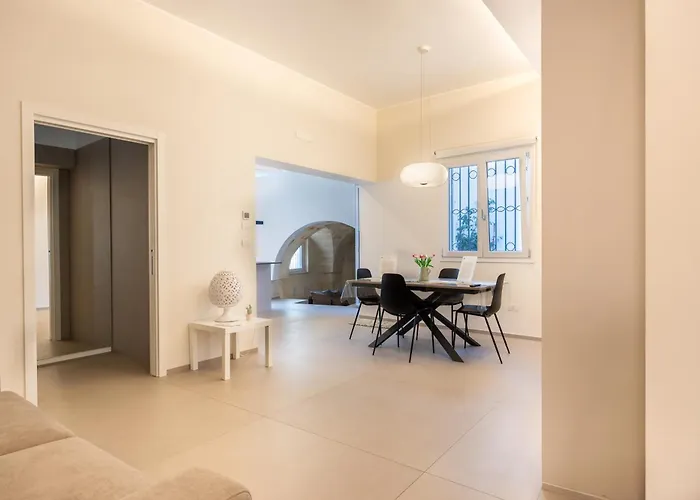 Miro Luxury Holiday home *